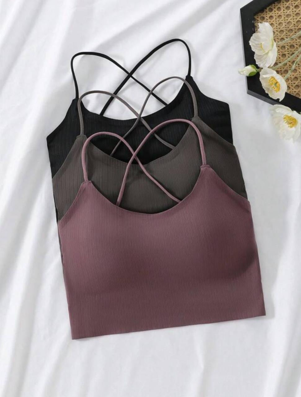 Seamless wireless bra