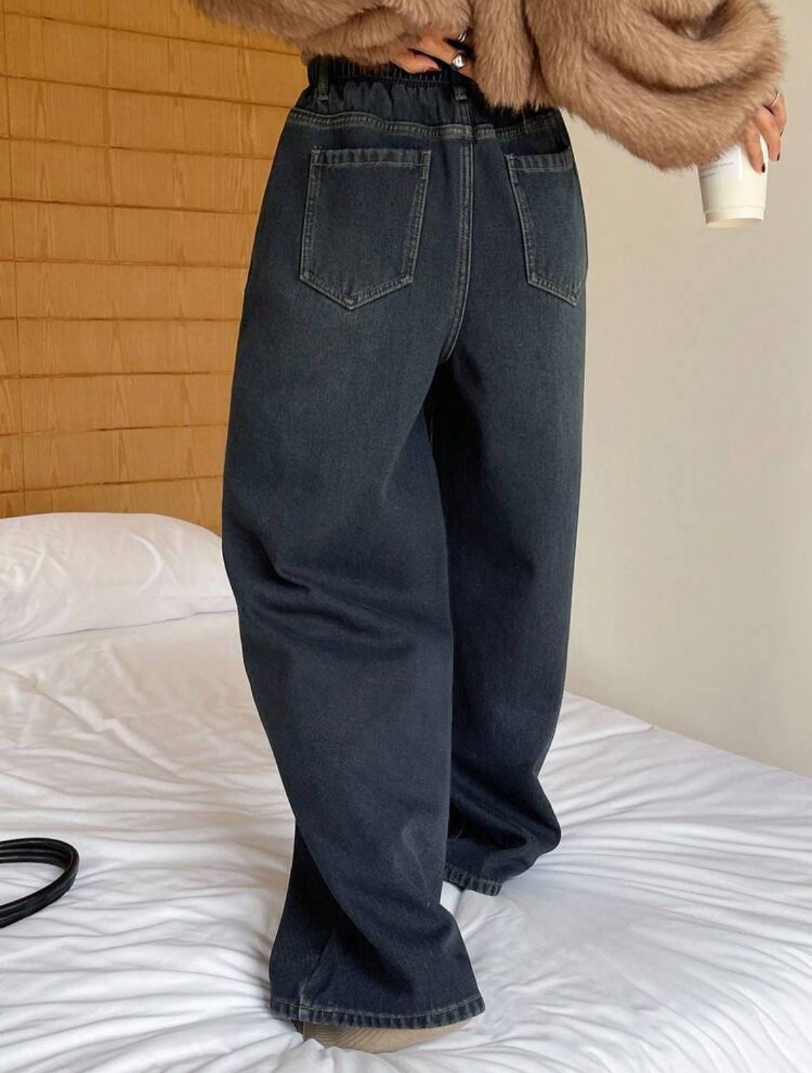 Elastic waist thermal jeans