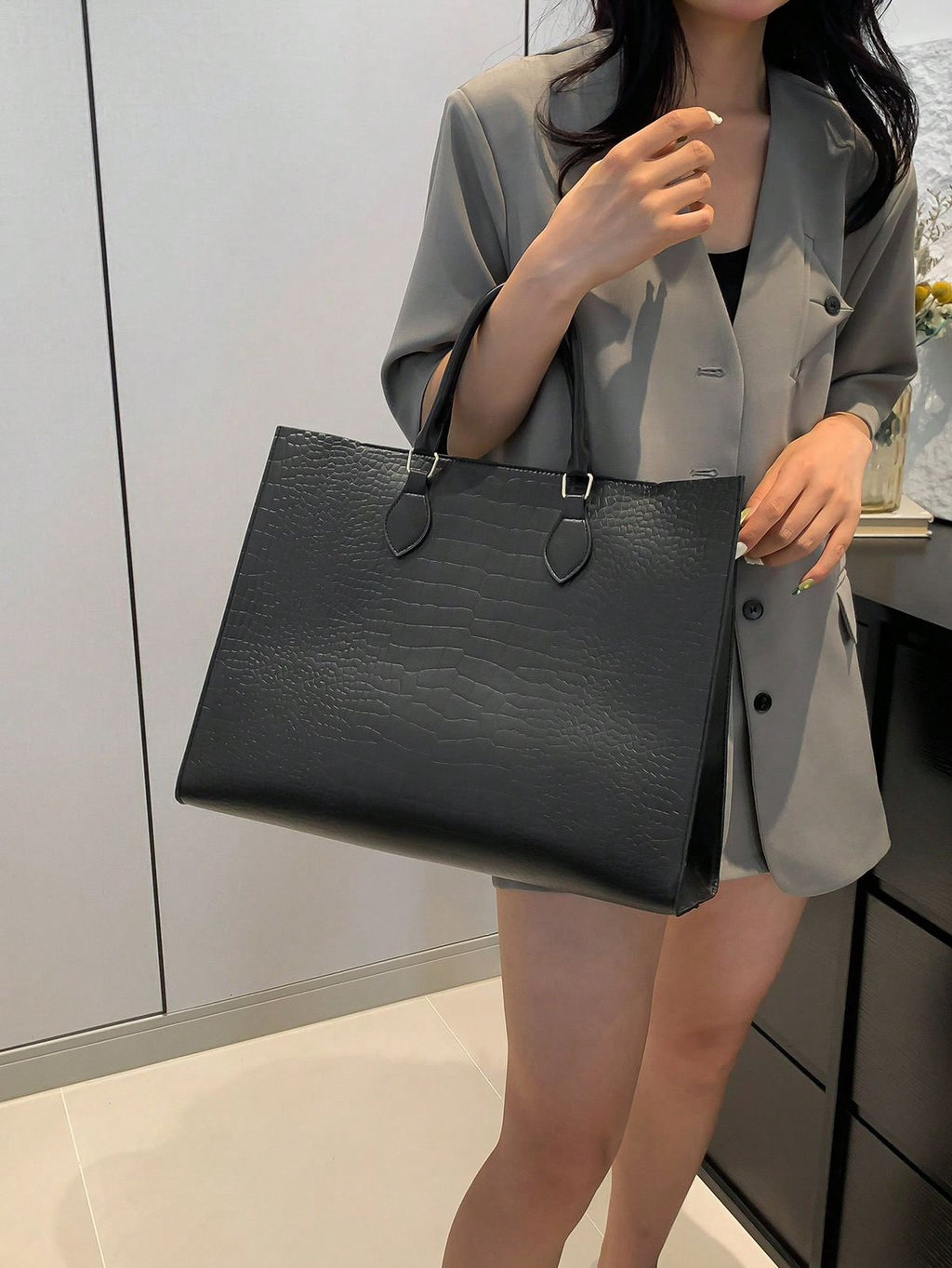 Snale skin large bag