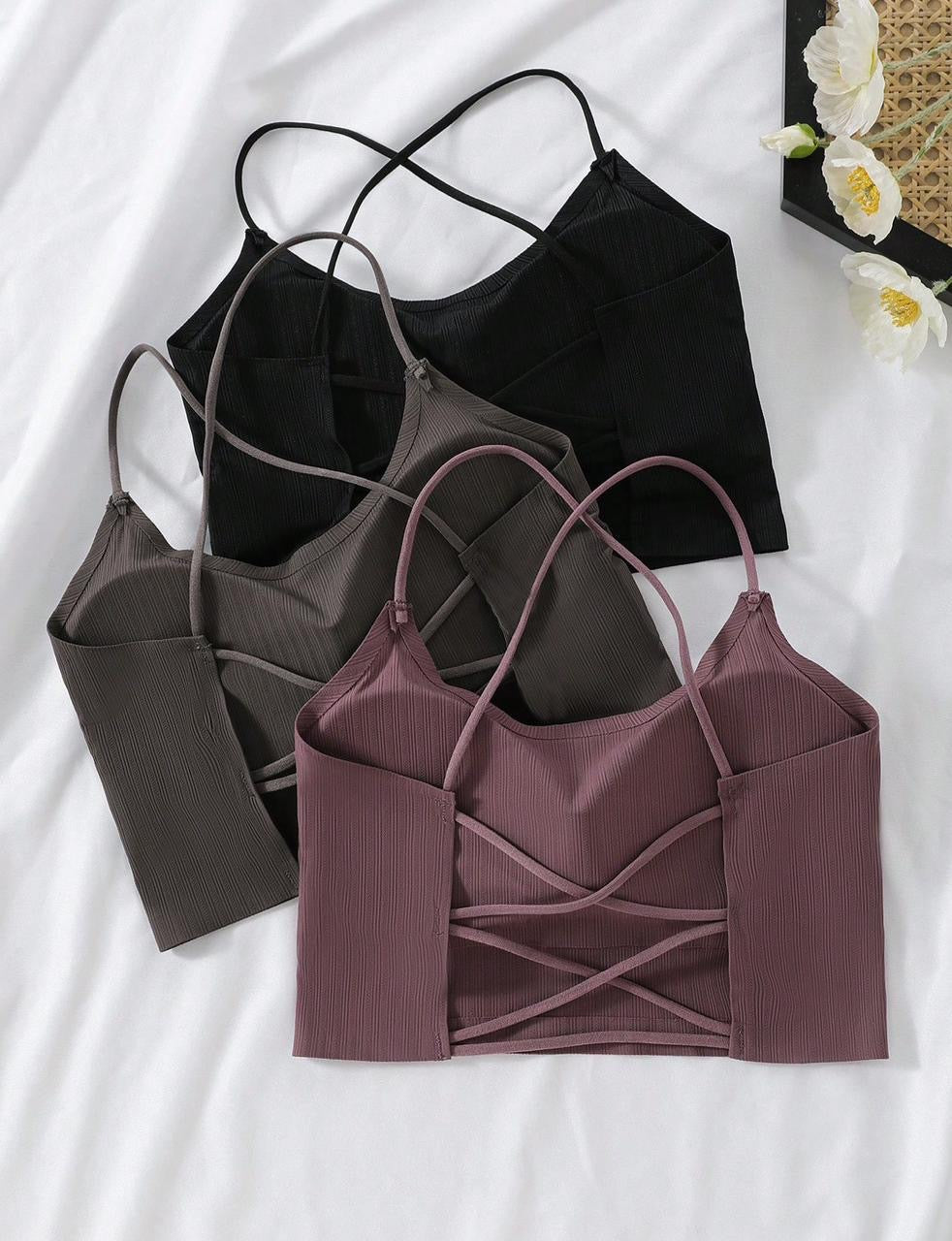 Seamless wireless bra