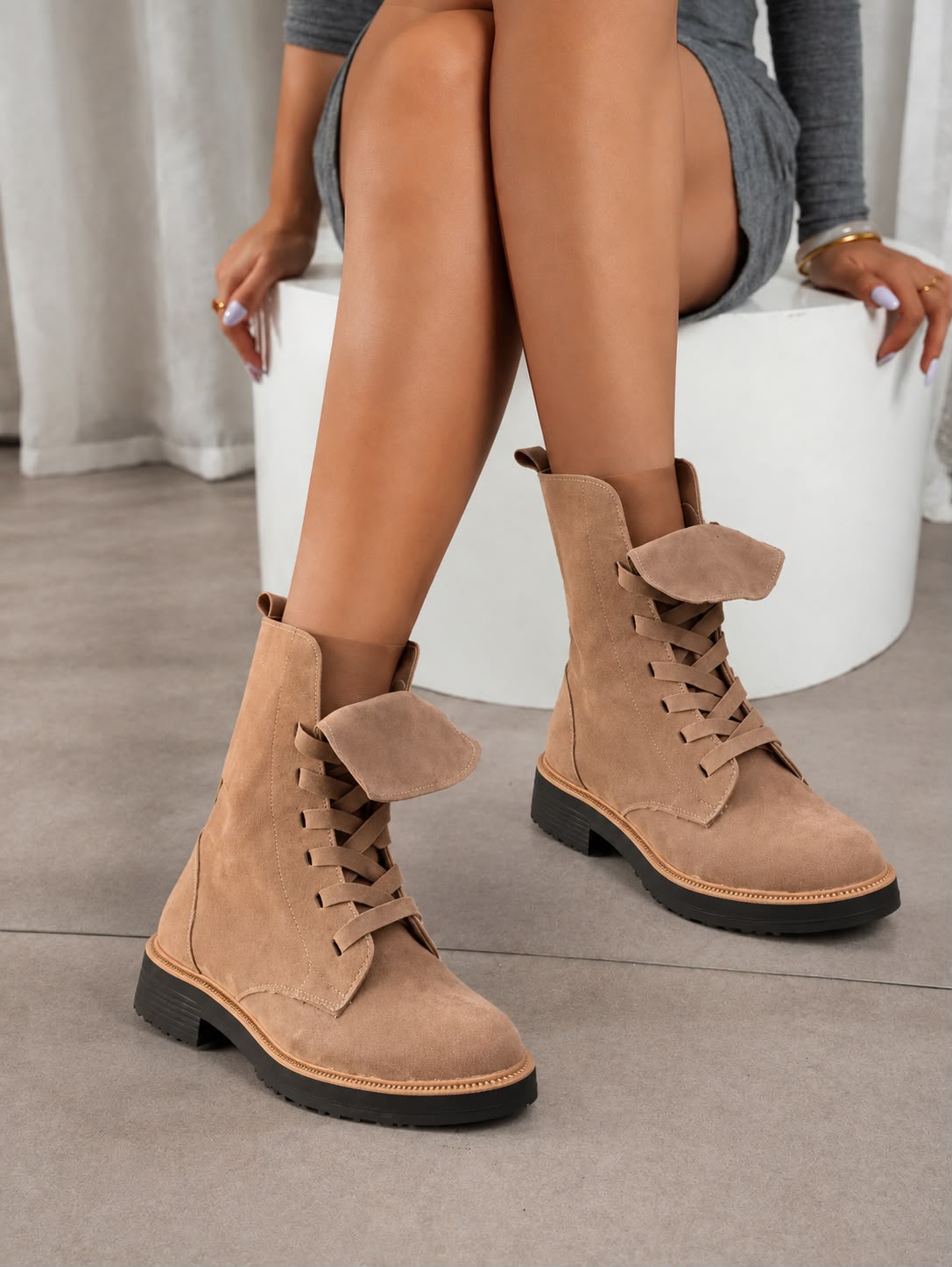 Short Boots
