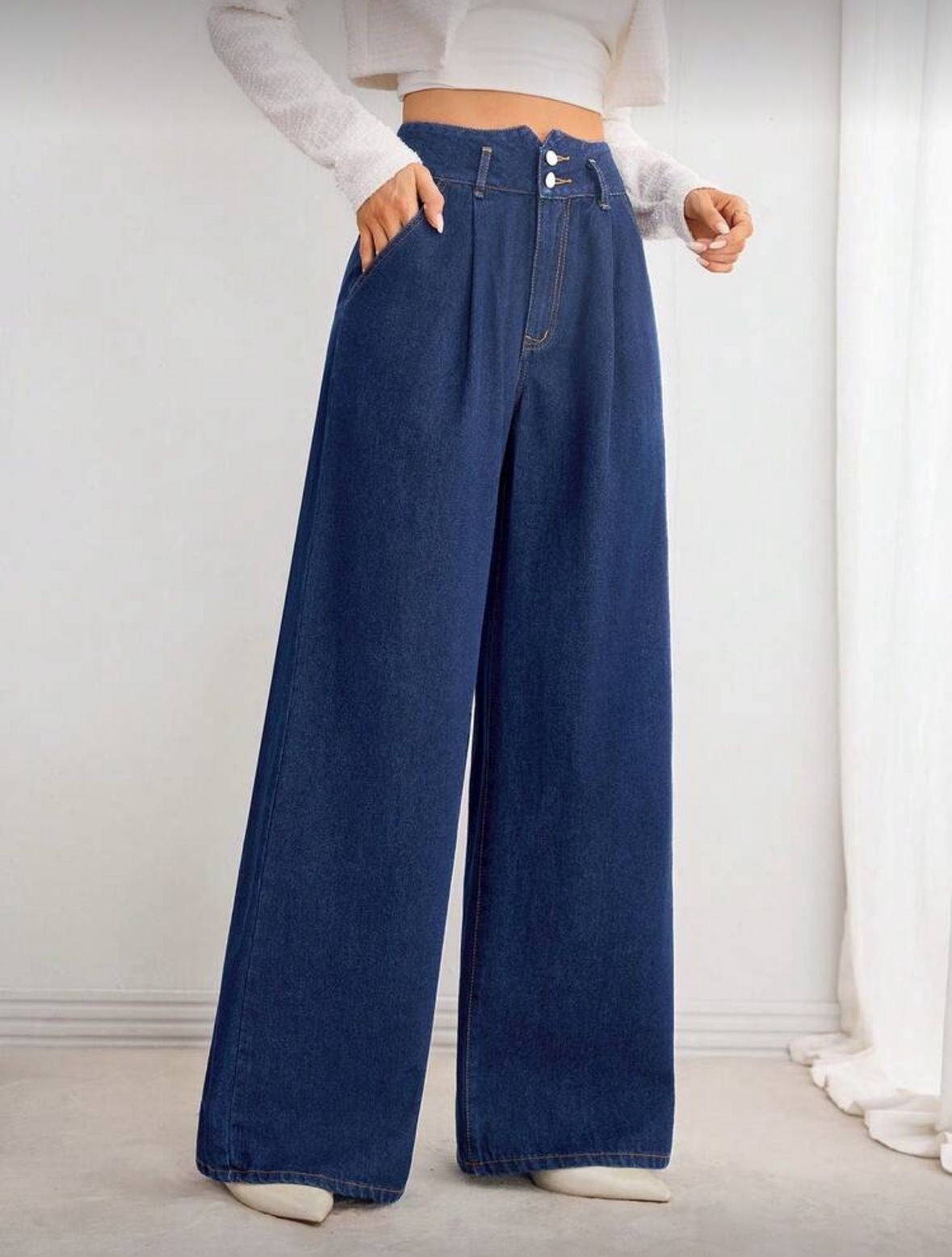 Pleated Blue Straight Jeans