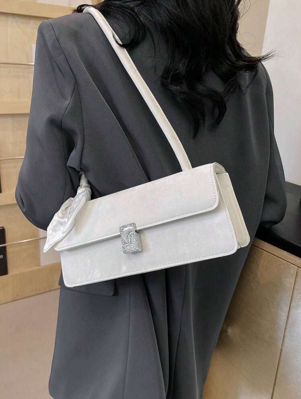 Scarf decoration bag
