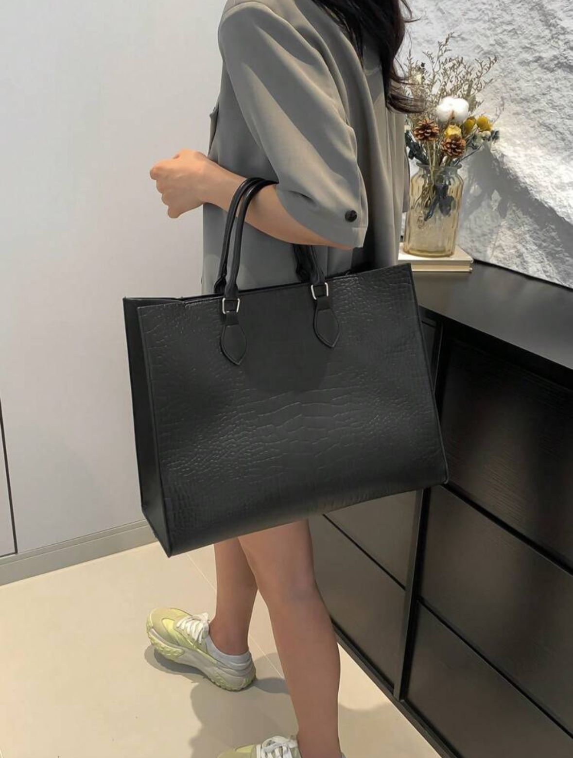 Snale skin large bag